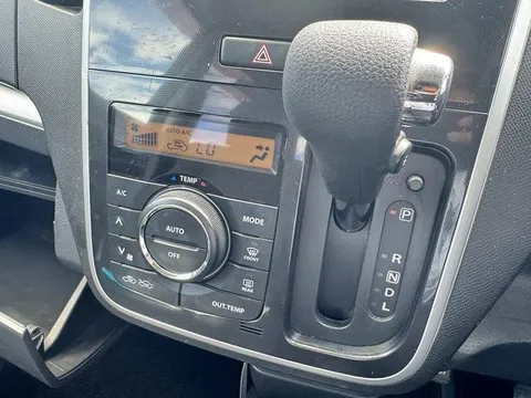 Suzuki Wagon R Stingray