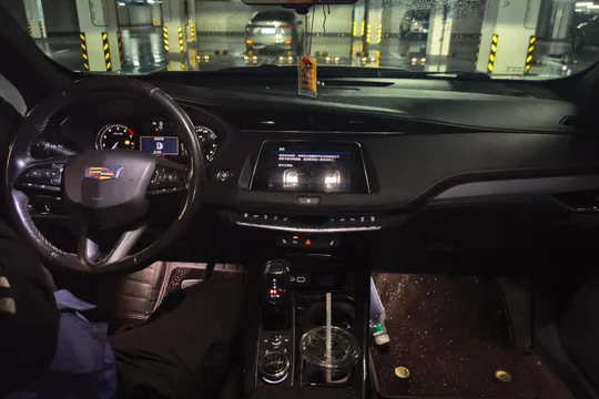 Cadillac XT4