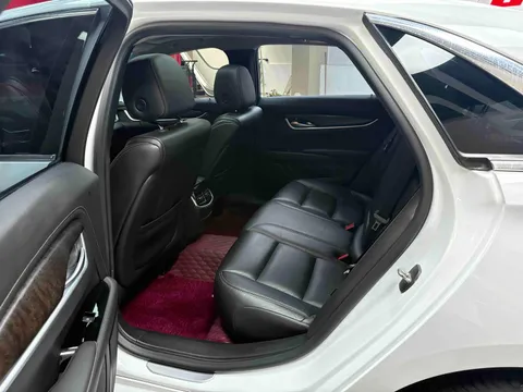 Cadillac XTS