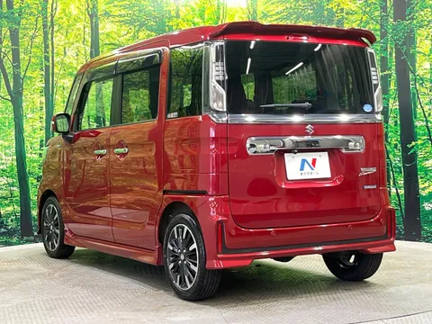 Suzuki Spacia Custom