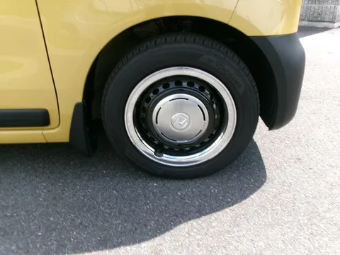 Honda N-BOX Joy
