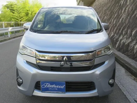 Mitsubishi eK Custom