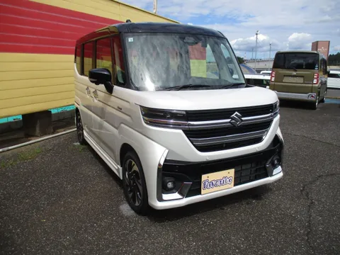 Suzuki Spacia Custom