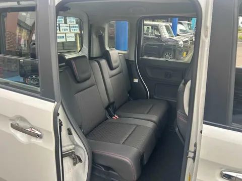 Suzuki Spacia Custom