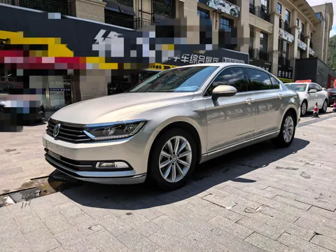 Volkswagen Magotan