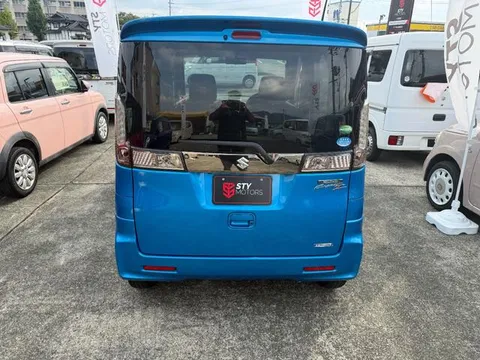 Suzuki Spacia Custom Z