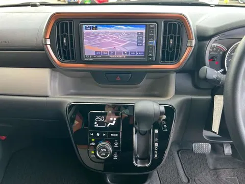 Daihatsu Boon