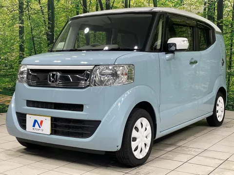 Honda N-BOX Slash