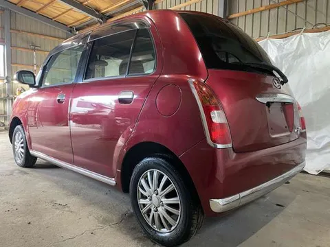 Daihatsu Mira Gino