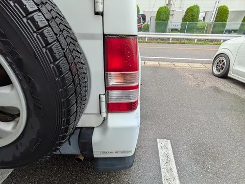 Mitsubishi Pajero Mini