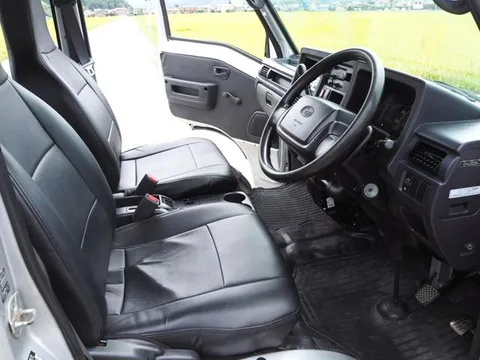 Subaru Sambar Van