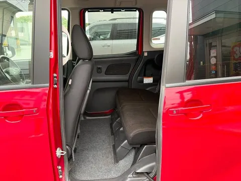 Mitsubishi eK Space Custom