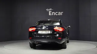 Renault SM3