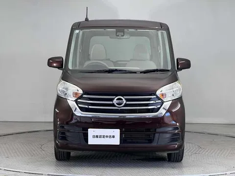 Nissan Dayz Roox