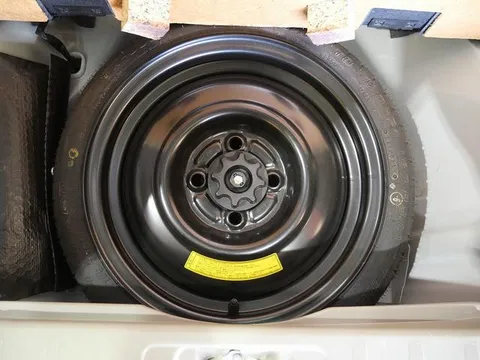 Toyota Pixis Space