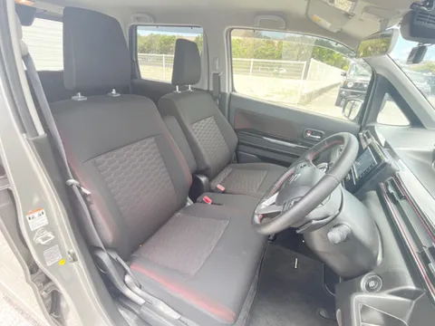 Suzuki Wagon R Stingray