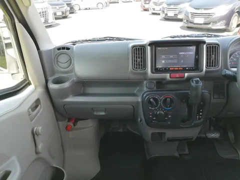 Nissan Clipper