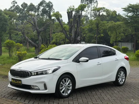 Kia Cerato (K3)