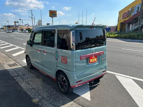 Suzuki Spacia