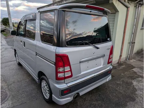 Daihatsu Atrai Wagon