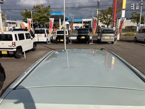 Daihatsu Mira Tocot
