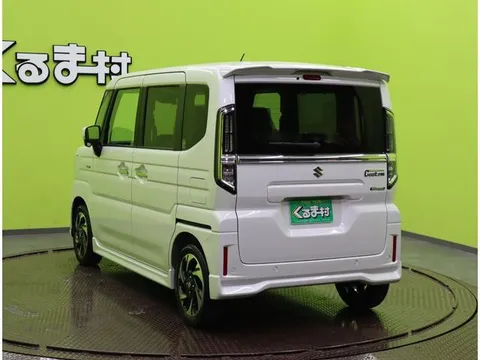 Suzuki Spacia Custom