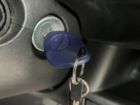 Subaru R2