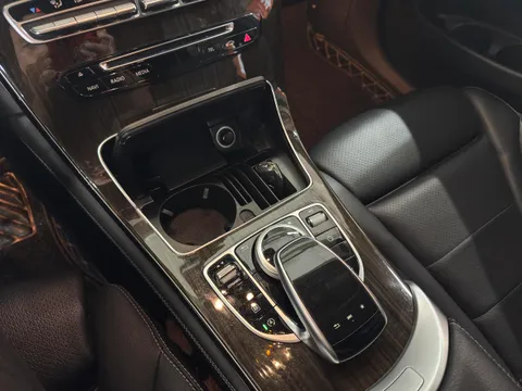 Mercedes-Benz Mercedes-Benz GLC