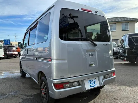 Daihatsu Hijet Cargo