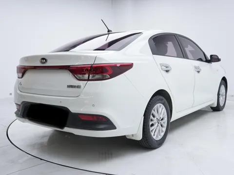 Kia K2