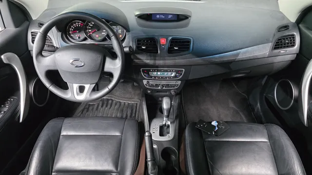 Renault SM3