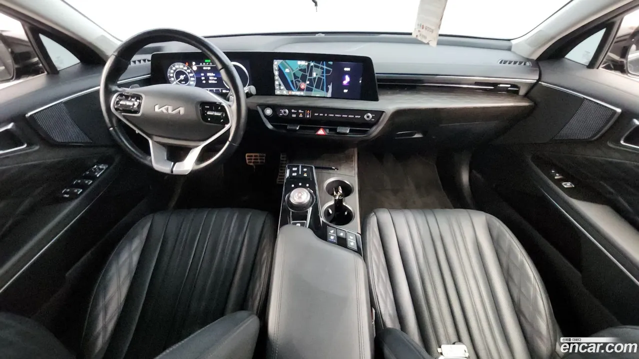 Kia K8