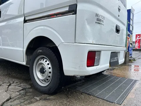 Nissan Clipper