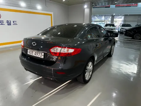 Renault SM3