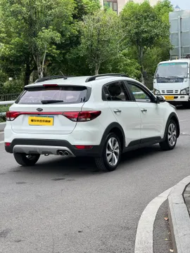 Kia KX