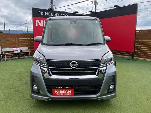 Nissan Dayz Roox