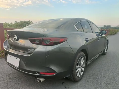 Mazda Mazda3