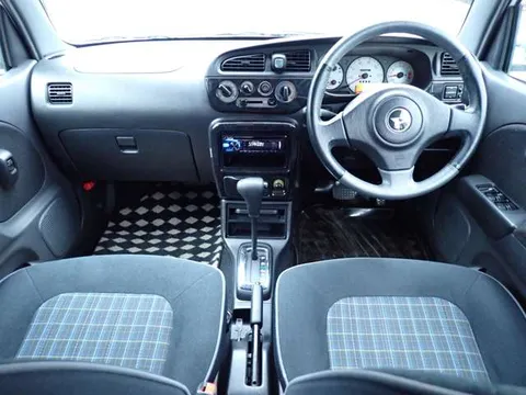 Daihatsu Mira Gino