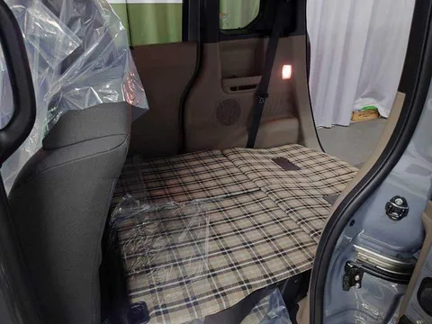 Honda N-BOX Joy