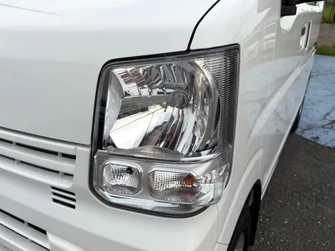 Nissan Clipper