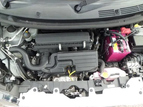 Daihatsu Mira Tocot