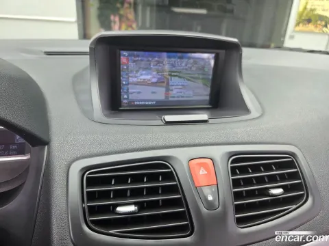 Renault SM3