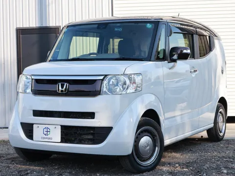 Honda N-BOX Slash
