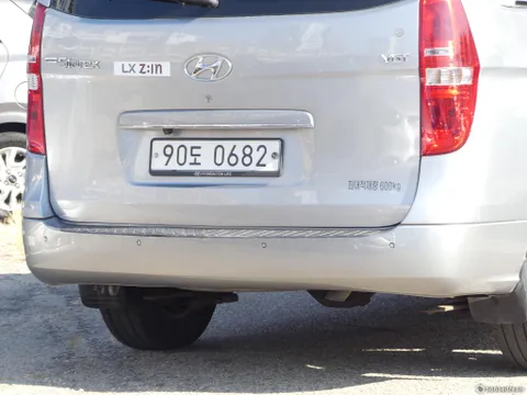 Hyundai Grand Starex