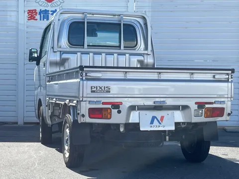 Toyota Pixis Truck