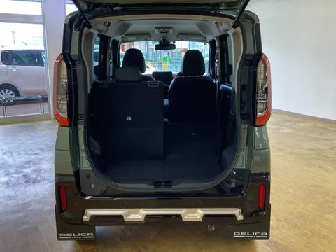 Mitsubishi Delica Mini