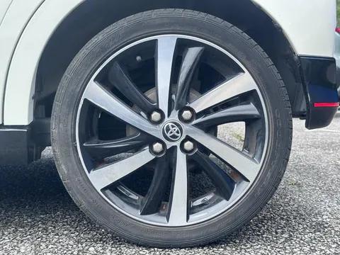Toyota Pixis Joy
