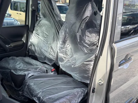 Suzuki Spacia Gear