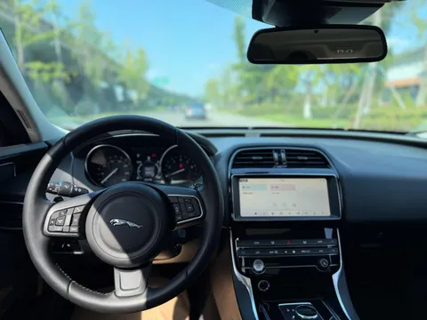 Jaguar XEL