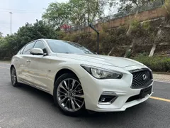Infiniti Q50L